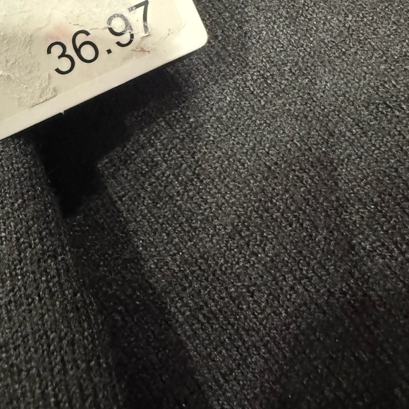 Sophisticated Long Sleeve Black Dress - Picture 11 of 11